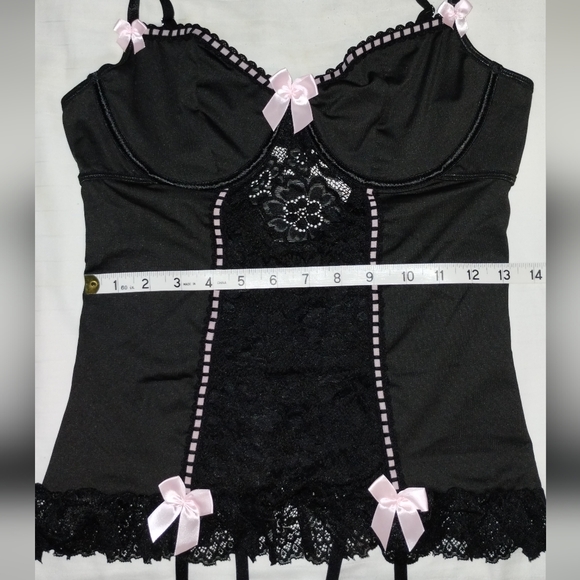 NEW Corset-Style Lace Top or Lingerie - Picture 5 of 7